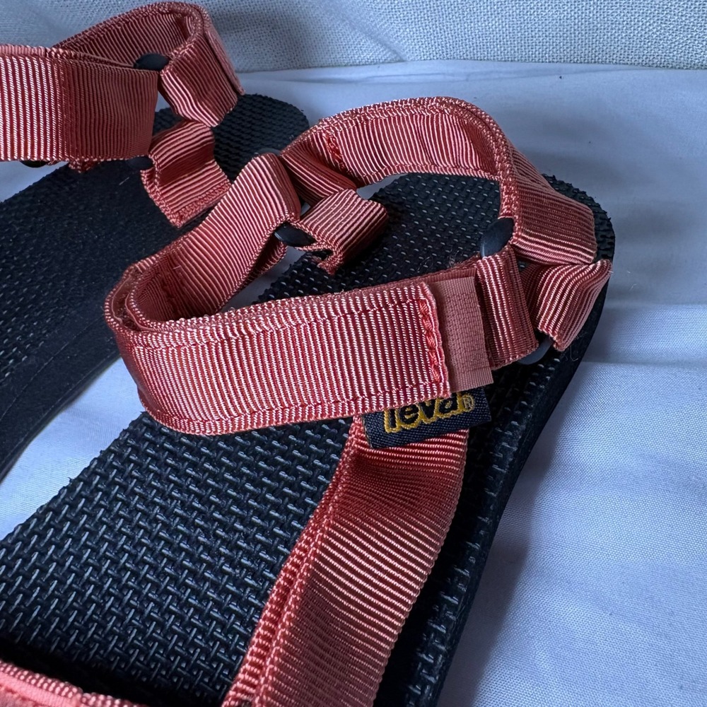 Teva Original Universal Burnt Orange Sandals Womens 9 1003987 Rust Strappy EUC - Picture 7 of 9